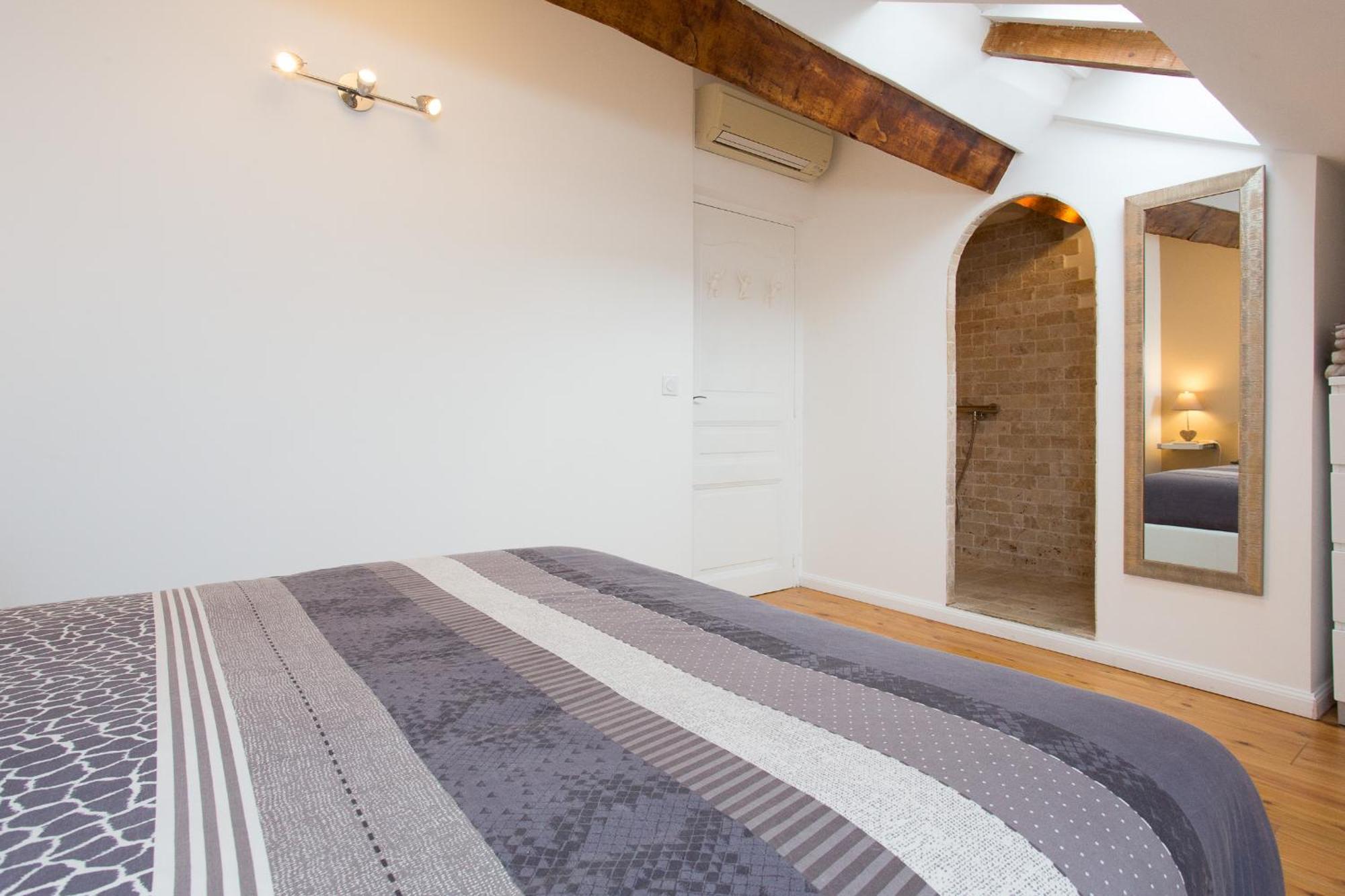 Lb Vacation Rentals I Big Loft 107M2, 10Min Walk To Palais Des Festivals คานส์ ภายนอก รูปภาพ